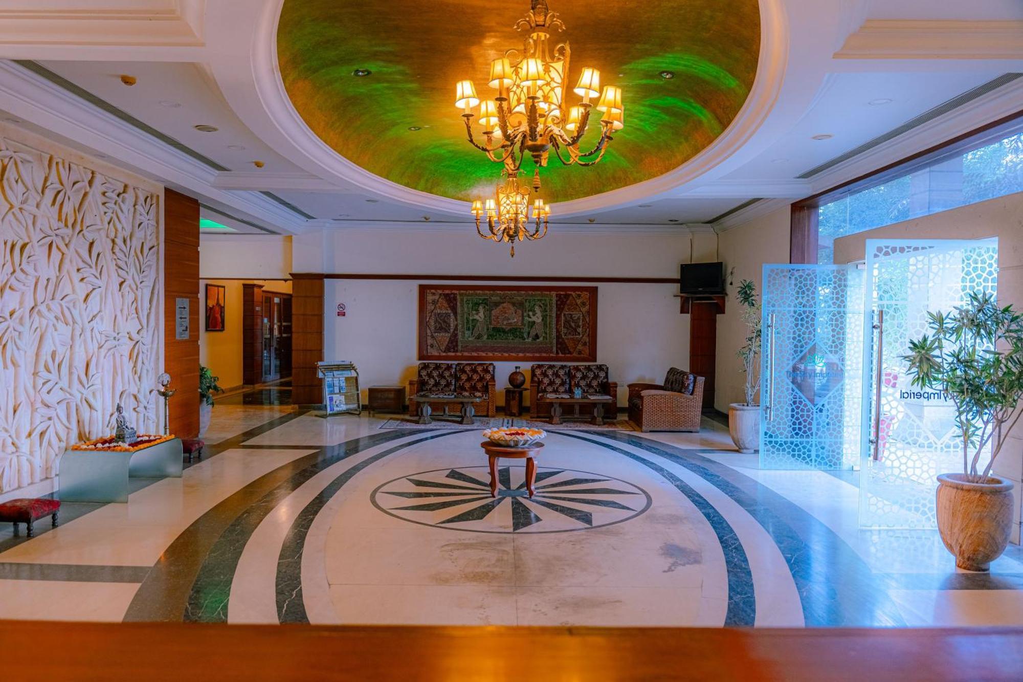 Hotel The Sky Imperial, Udajpur Exteriér fotografie